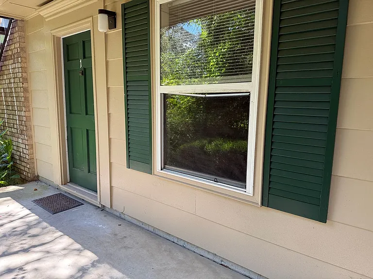 1101 Washington Ct #1 — Photo 1