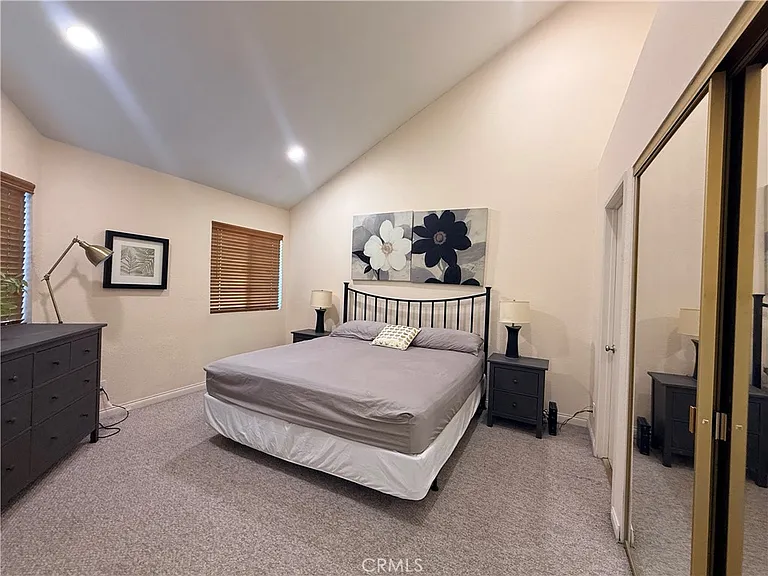 24337 Val Verde Ct — Photo 12