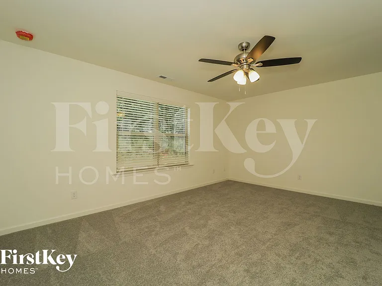 5734 Beaver Pond Trl — Photo 6
