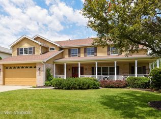 1410 Bradley Ct, Downers Grove, IL 60516