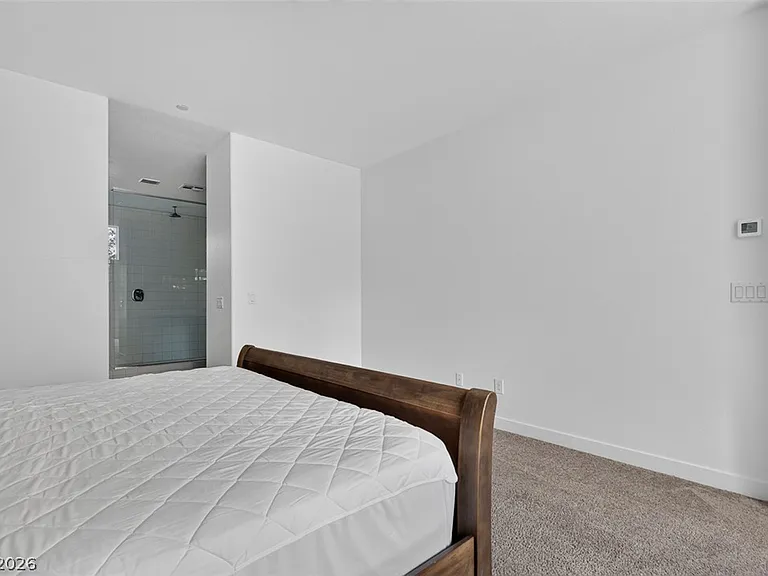 1100 E Sunset Rd — Photo 18