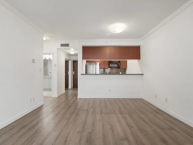 1111 Pender St #3502 — Photo 11