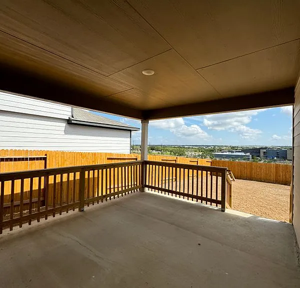 11131 Hollinger Cir — Photo 14