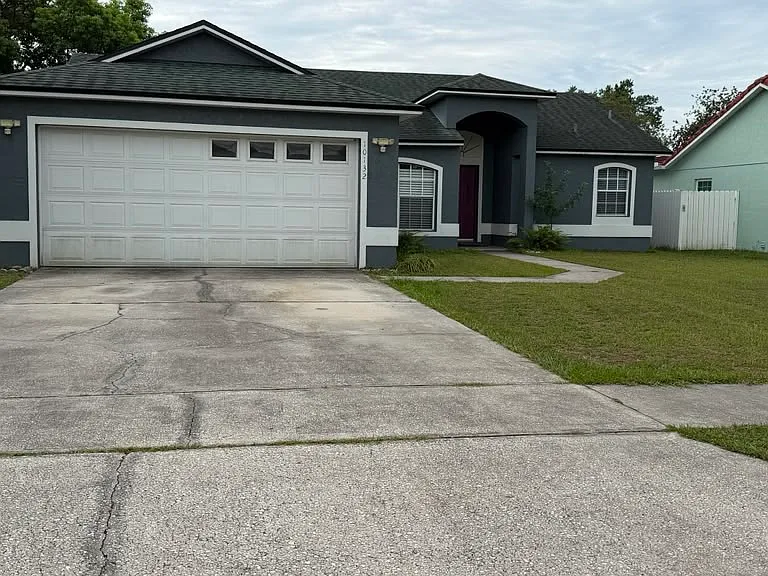 10132 Cypress Glen Pl — Photo 2