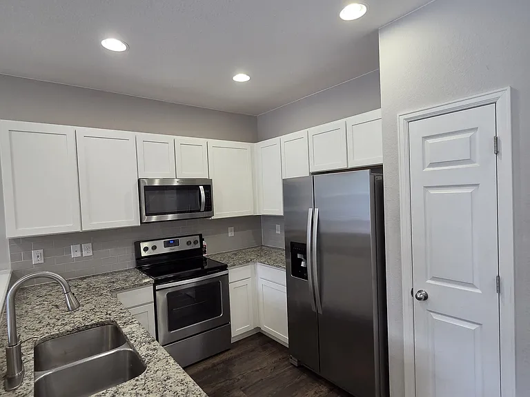 16091 E 47th Pl — Photo 26