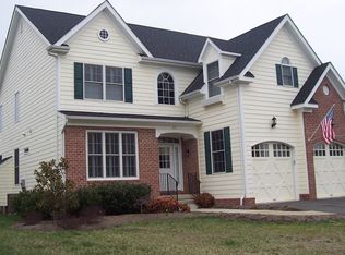 411 E G St, Purcellville, VA