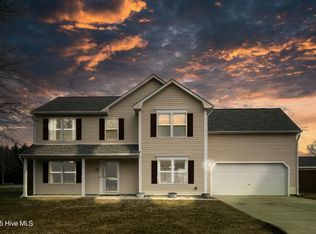 112 Songbird Ct, South Mills, NC 27976