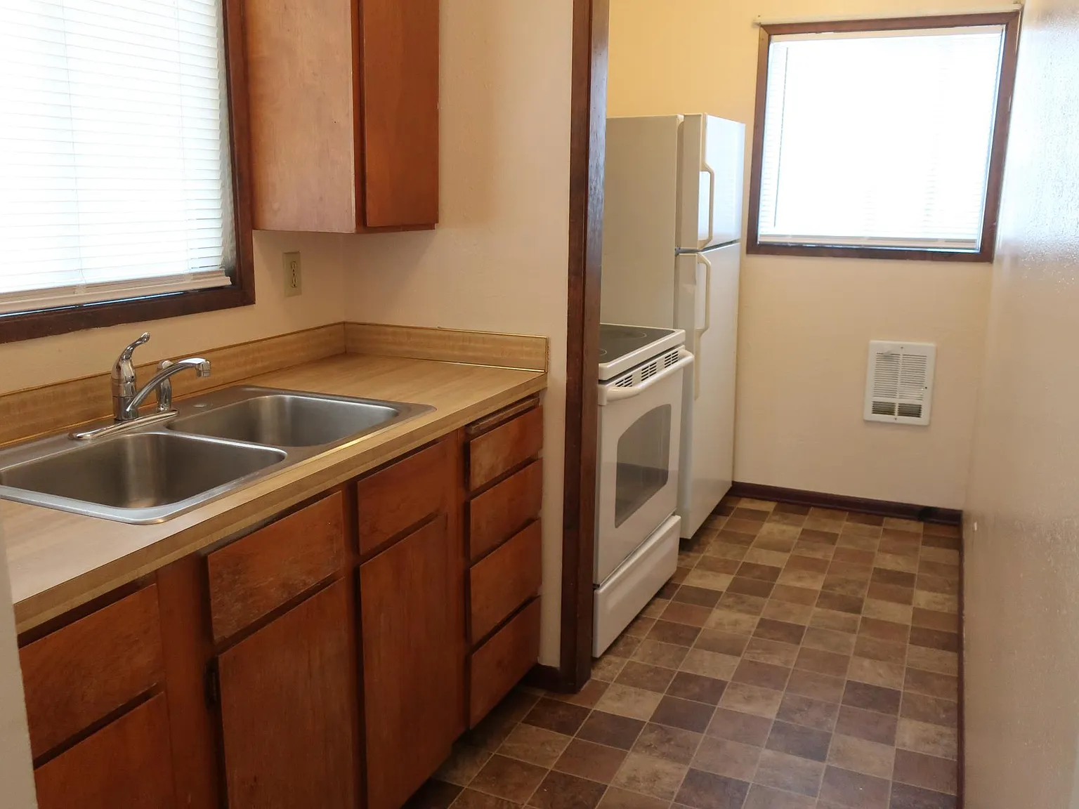 1 bed, 550 sqft, $1,000 — Photo 4
