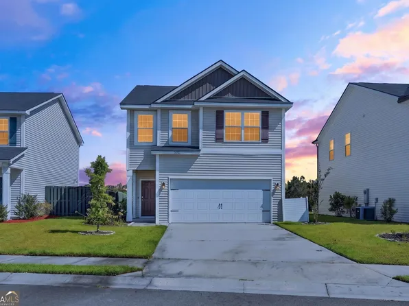572 Brightleaf Cir, Hinesville, GA 31313
