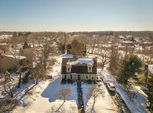 13 Honeysuckle Rd, Gloucester, MA 01930