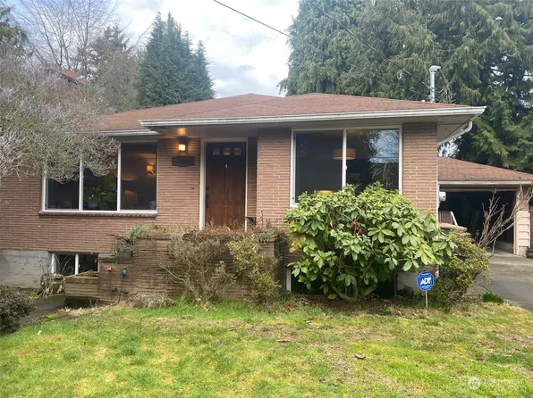 5036 SW Grayson Street, Seattle, WA 98116