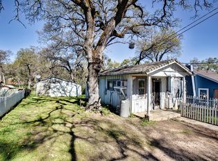 271 E Daphne St, Valley Springs, CA 95252