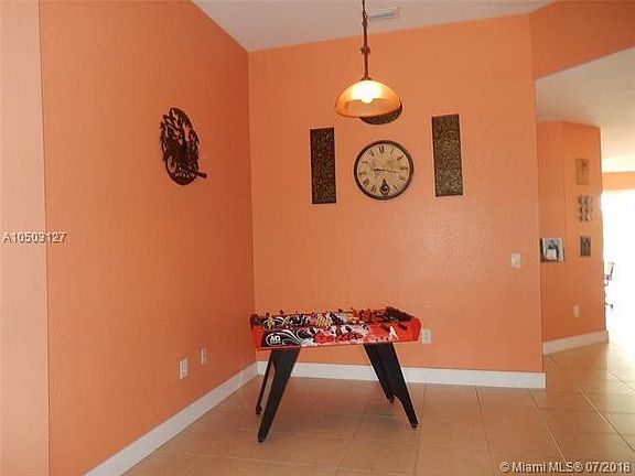 3rd image of 3985 NE 15th St