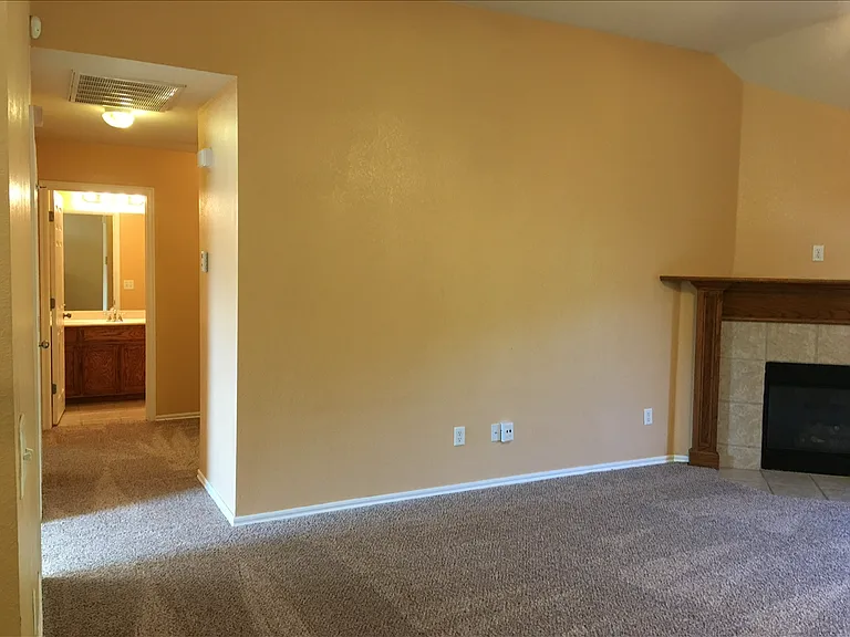 1420 Teakwood Dr — Photo 32