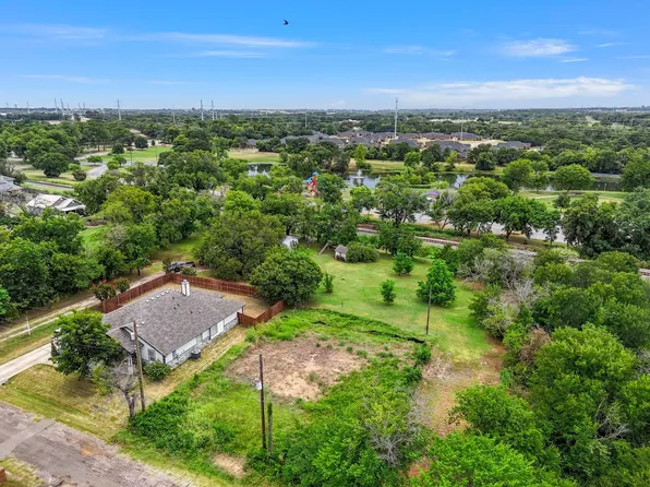 203 W Mansfield Ave, Kennedale, TX 76060