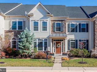 25084 Malmsbury Ter, Chantilly, VA 20152