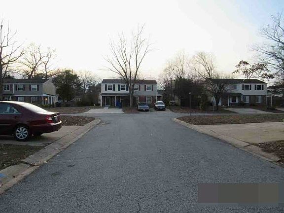 4th image of 4277 Queen Ct