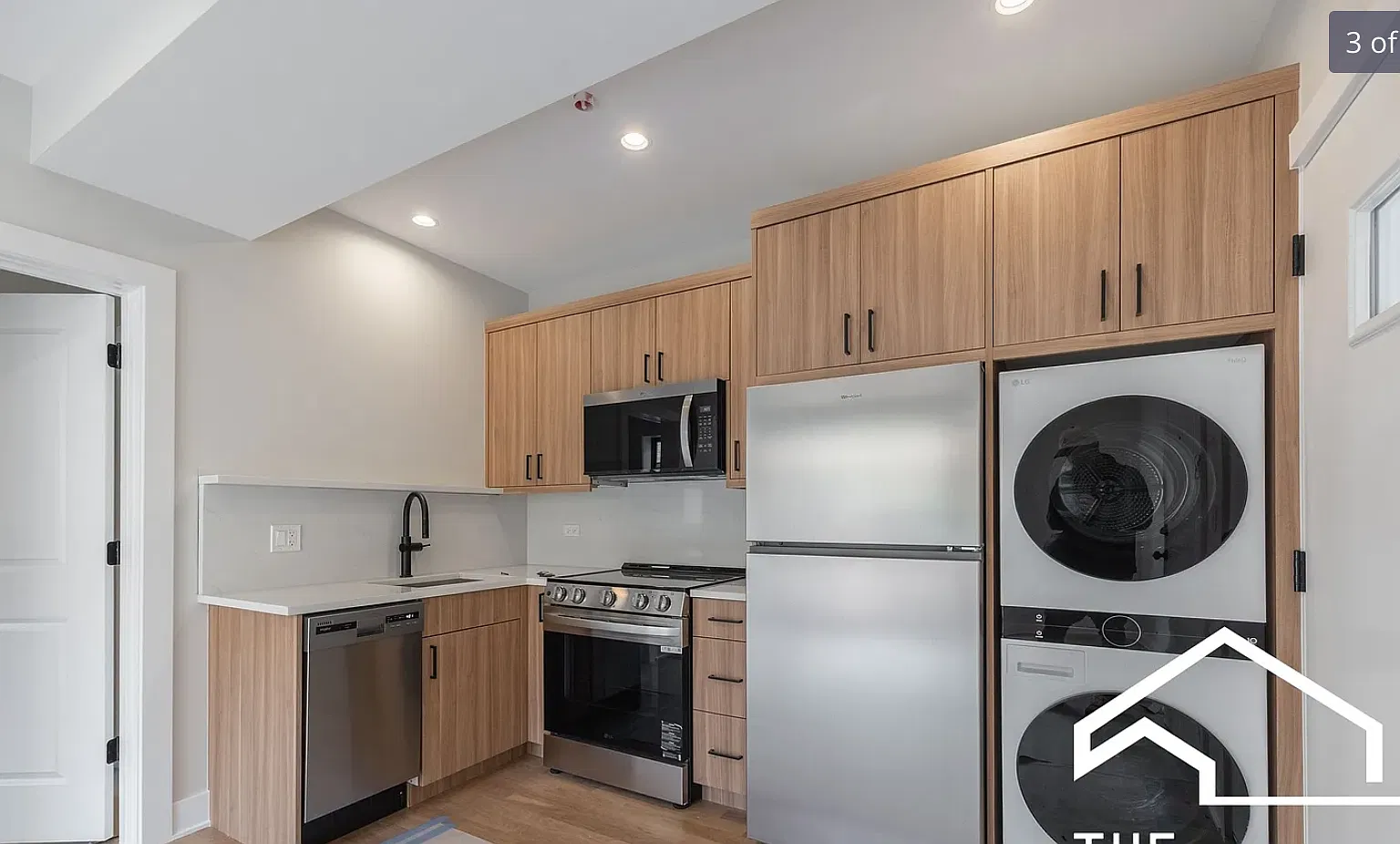 1 bed, 450 sqft, $2,235 — Photo 1