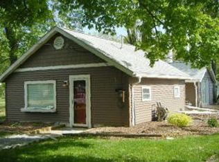 915 Baker St, Culver, IN 46511