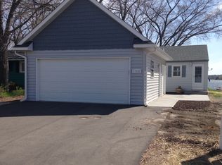 17181 Sunset Ave, Shakopee, MN 55379