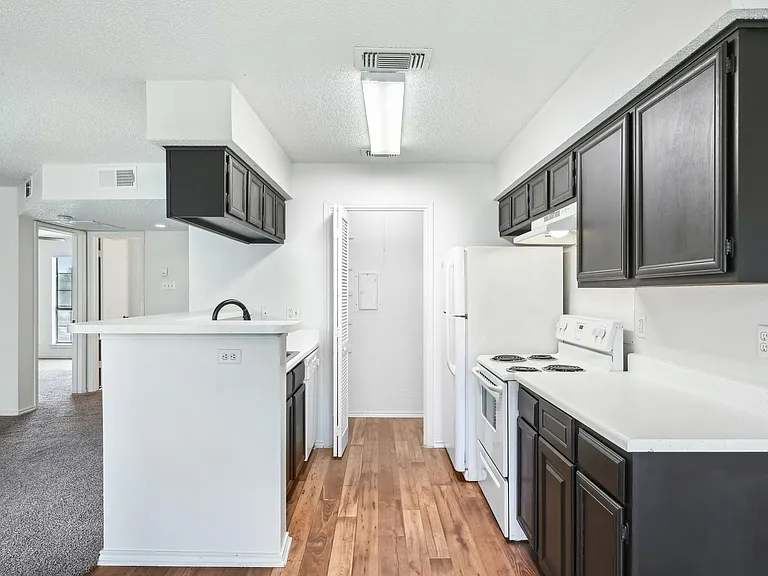 64-web-or-mls-4047 Childress Ave 4043201 Mesquite-1804-015