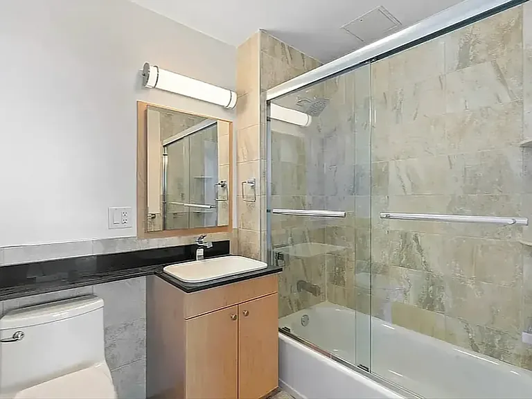 34-46 Vernon Blvd #W1501 — Photo 14