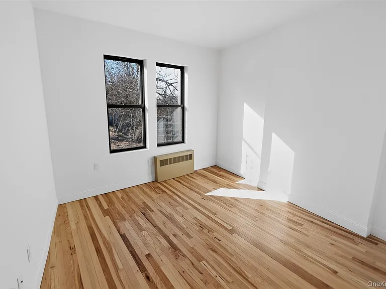 91 Elm St #1A — Photo 4