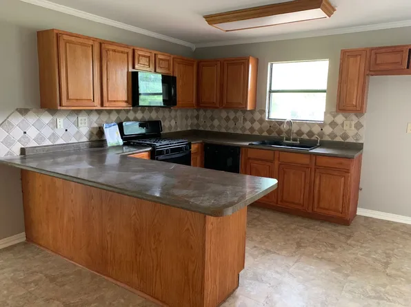 2605 E George Richey Rd, Longview, TX 75604