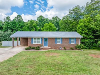 86 Hilltop Cir, Auburn, GA, 30011