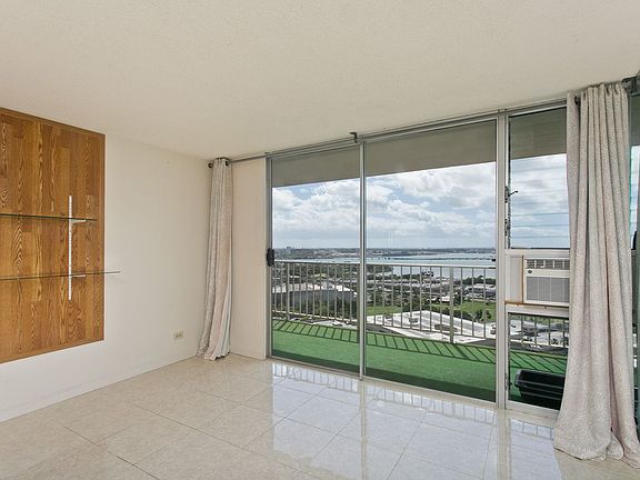 3rd image of 98-099 Uao Pl APT 2106