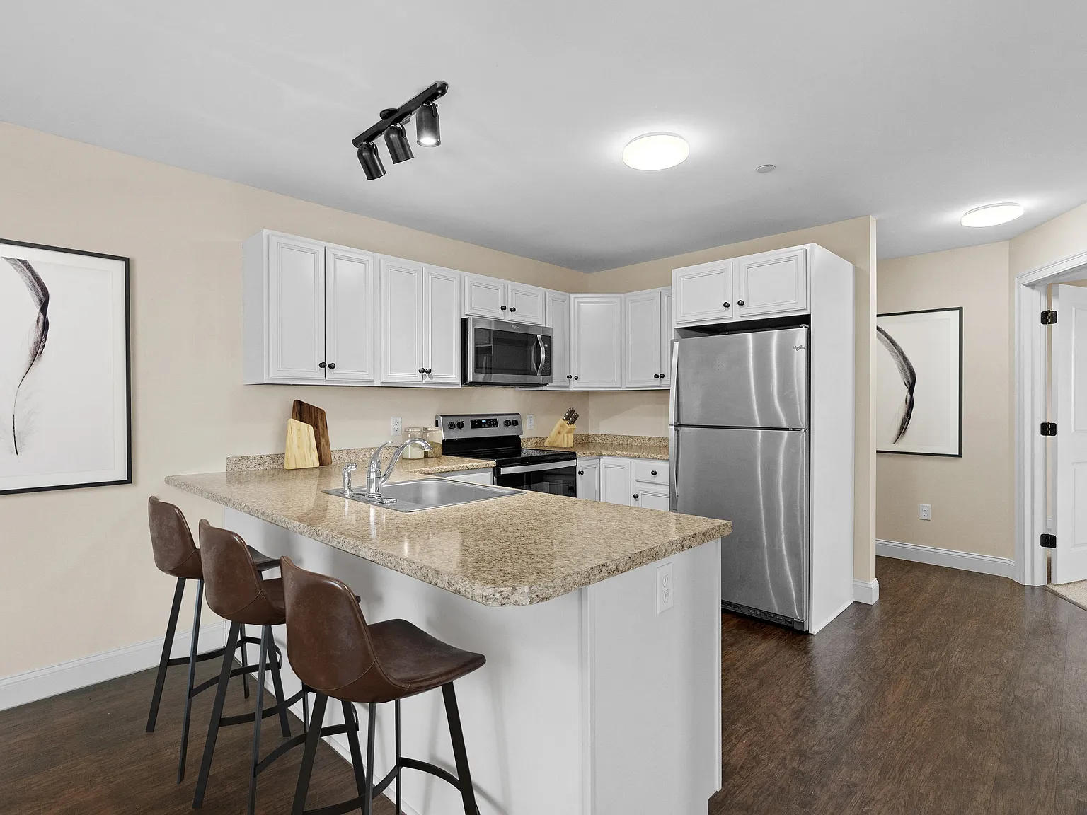 Cumberland Foreside Village Apartments — Photo 2