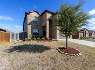 5119 Mountain View Dr, Krum, TX 76249