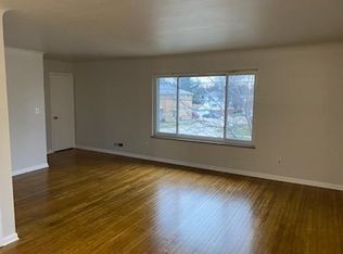 2829 Snow Rd #UP, Cleveland, OH 44134