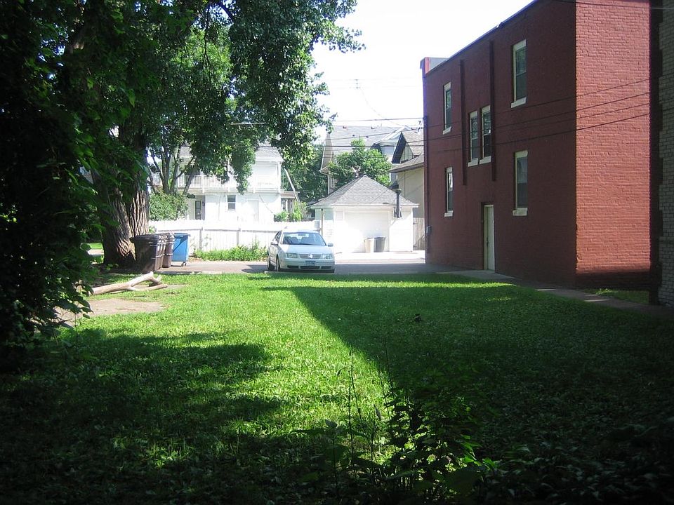 Back yard (3 off street parking spots)