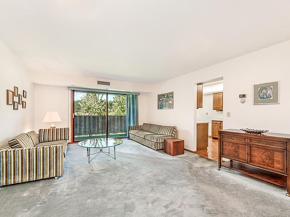 3rd image of 7234 N Green Bay Ave Unit 205