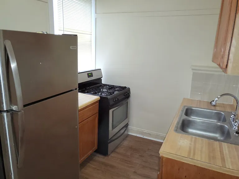 6315 S California Ave — Photo 37