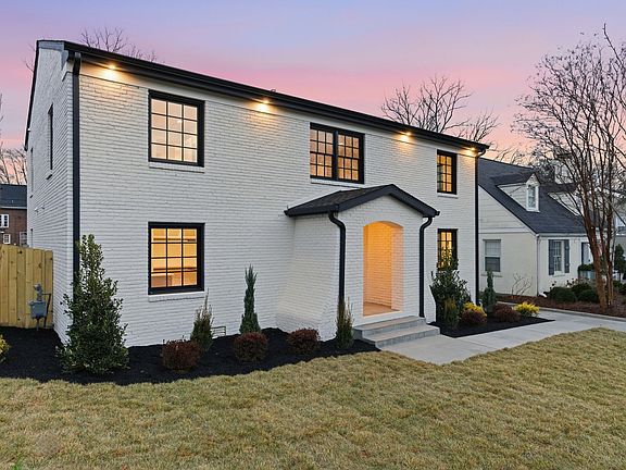 3rd image of 206 Cherokee Rd