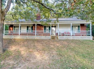 2011 Charmont Dr, Charleston, AR 72933