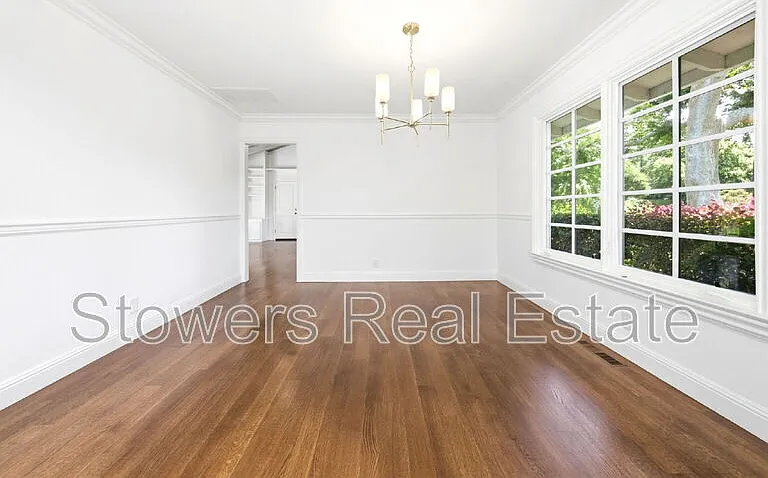 31 Mott Dr — Photo 14