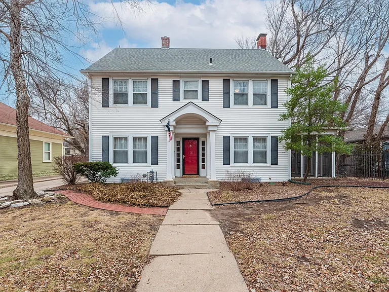 425 N Bluff Ave — Photo 10
