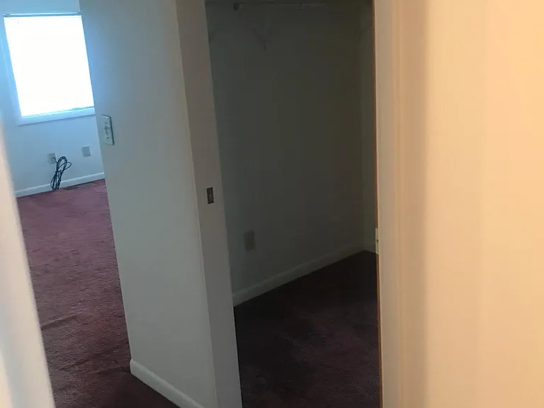 1175 Avenue B — Photo 11