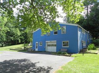 19 Pinnacle Rd, Ellington, CT 06029