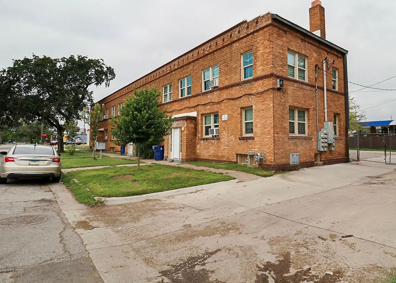 306 East Pine St — Photo 1