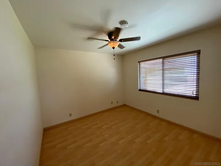 1475 Tarbox St — Photo 17