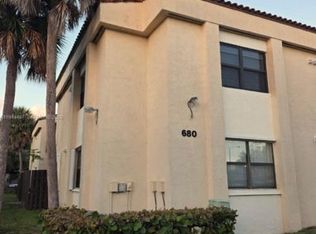 101-3-680 W Park Dr #1013, Miami, FL 33172