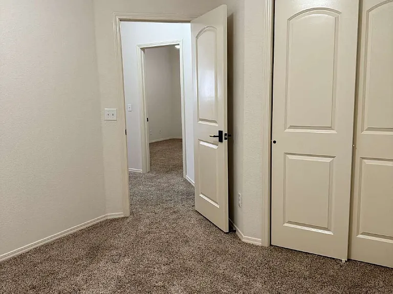 3737 Tierra Campa Dr — Photo 35