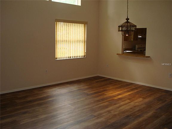 4th image of 4955 Village Gardens Dr #222
