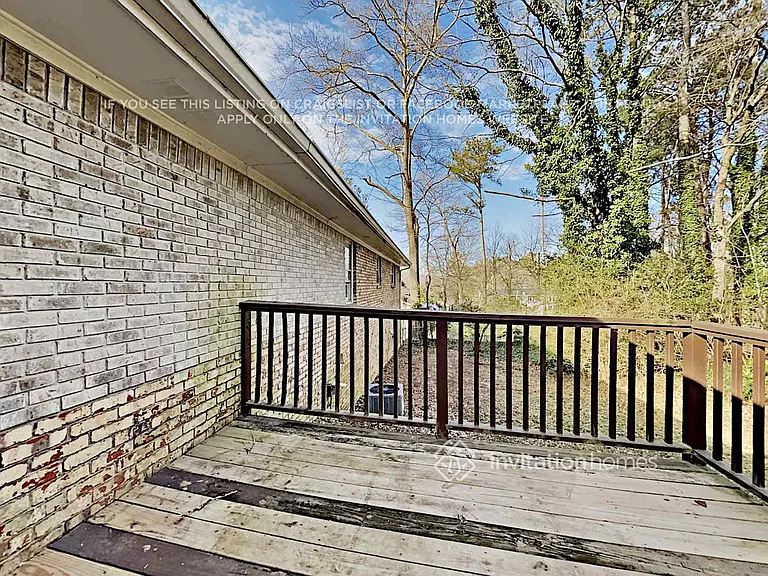 624 Princess Cir — Photo 18