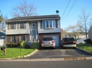 66 11th St, Piscataway, NJ 08854