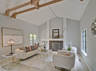 10 Bluebell Ln, Hillsborough, CA